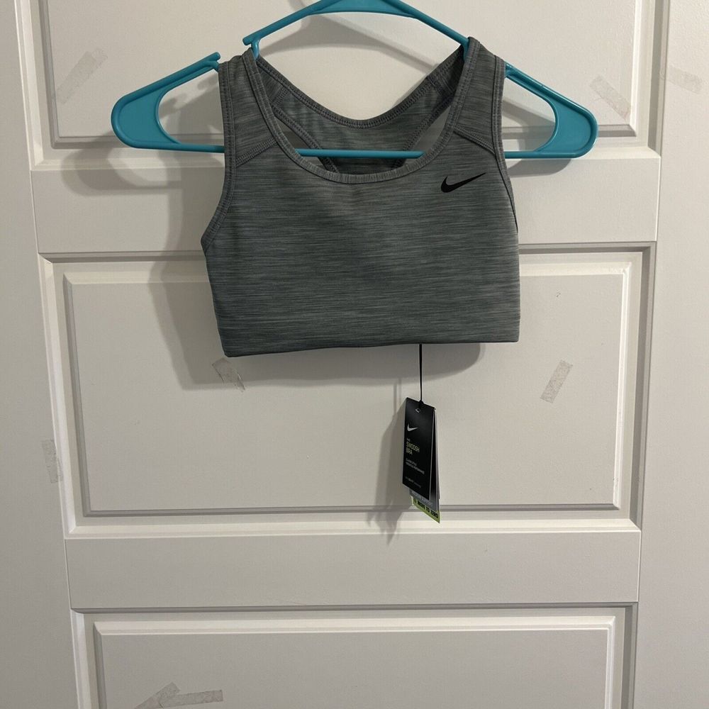 Women's‎ Nike Swoosh Bra Classic Style Dri-Fit BV3630 Black Sports Bra XS